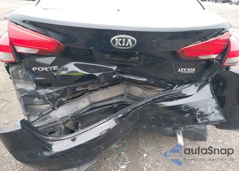 2017 Kia Forte Lx из США, поврежденный, VIN 3KPFK4A77HE127841